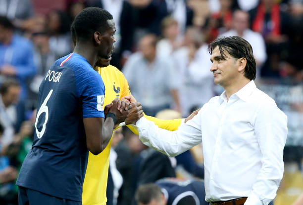 斯通斯在伊 斯通斯在伊